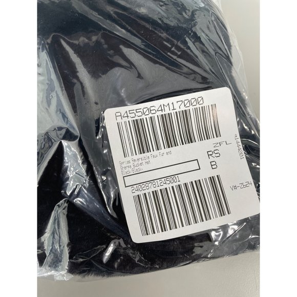 Sprigs Reversible Faux Fur Sherpa Bucket Hat Black Reversible NEW Adjustable - Picture 2 of 5